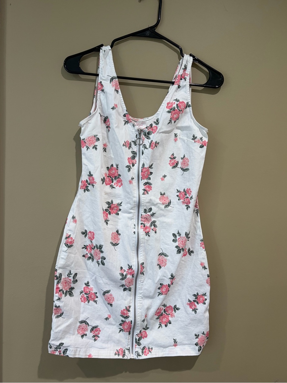 Floral Zip-Front White and Pink Sundress